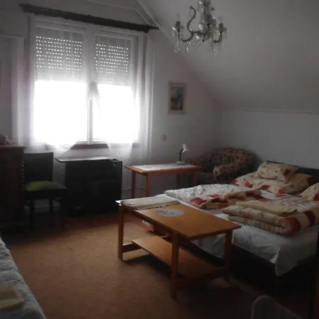 Sarkadi 公寓 Hajdúszoboszló